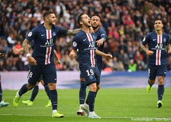 باريس سان جيرمان يكتسح أنجيه برباعية نظيفة في الدوري الفرنسي