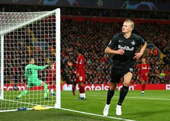 هالاند يرد على أنباء اهتمام مانشستر يونايتد وآرسنال بالتعاقد معه