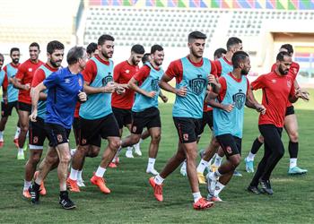 مران الأهلي فقرة تدريبية لرفع الحمل البدني وتأهيل مروان محسن