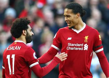 فان ديك أعتقد أن إصابة محمد صلاح ليست خطيرة ومتفائل بشأن مشاركته أمام مانشستر يونايتد