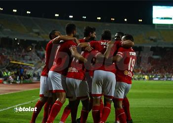 فحص طبي لرباعي الأهلي المصاب قبل مباراة الزمالك