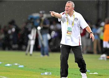 شوقي غريب اتفقنا مع جنوب إفريقيا على عدم إذاعة وديتنا الأولى تليفزيوني ا