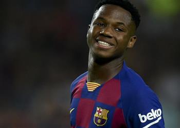 رسميا فاتي يمثل إسبانيا وينسى غينيا بيساو