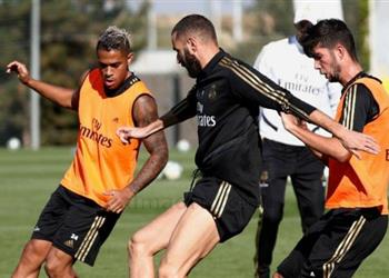 الابن الثالث لزيدان يشارك في تدريبات ريال مدريد