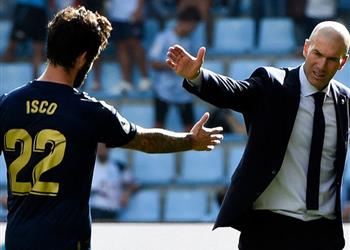 استغلالا لموقفه في ريال مدريد يوفنتوس لايزال يدرس التعاقد مع إيسكو