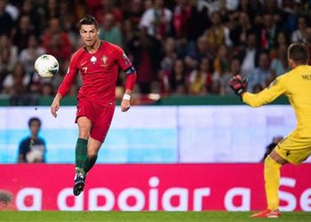 رونالدو يعلق على اقترابه من 700 هدف بمسيرته الكروية