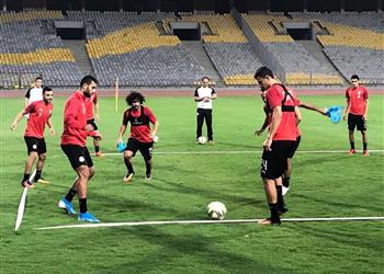 بالصور منتخب مصر يخوض مرانه الأول على برج العرب استعداد ا لـ بتسوانا
