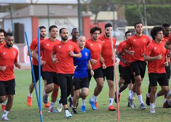 الأهلي يستأنف تدريباته استعداد ا لمواجهة الزمالك في قمة الدوري المصري