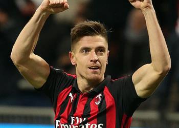 مانشستر يونايتد يتجه نحو ضم مهاجم ميلان في يناير