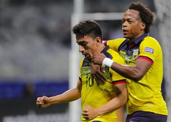 بالفيديو هدف عالمي لمنتخب الإكوادور أمام الأرجنتين