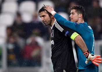 بوفون يكشف كواليس حديثه مع رونالدو بعد هدفه الشهير سألته كم عمرك لتفعل ذلك