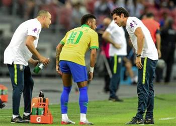 مدرب البرازيل يخلي مسؤوليته من إصابة نيمار