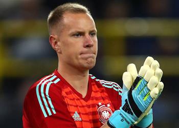 برشلونة يتحرك لتمديد عقود تير شتيجن وسيميدو