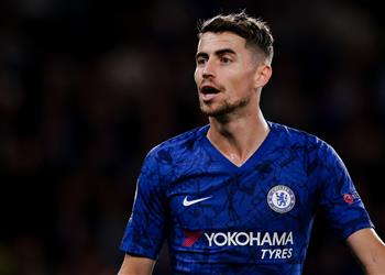 وكيل جورجينيو يثير التكهنات بشأن مستقبله في تشيلسي