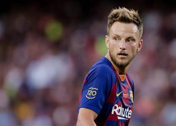 مانشستر يونايتد يبدأ محادثاته مع برشلونة لضم راكيتيتش