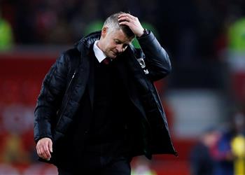 سولشاير يخشى إقالته رغم سياسة النفس الطويل لدى إدارة مانشستر يونايتد