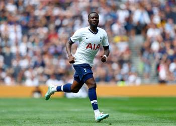 ندومبيلي أريد أن أصبح مثل كريستيانو وميسي