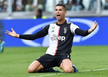 يوفنتوس يصدم المهتمين بخدمات كريستيانو رونالدو