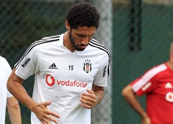 محمد اليماني النني لاعب جيد ولكن ليس لدرجة الاحتراف في آرسنال