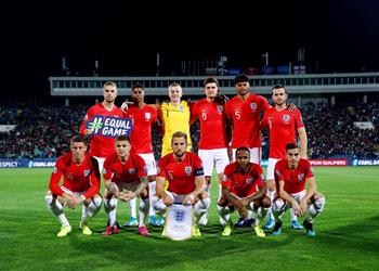 هندرسون أشعر بالاشمئزاز بعد الهتافات العنصرية لجماهير بلغاريا ضد إنجلترا