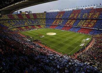 آس الحكومة الإسبانية ترفض إقامة الكلاسيكو بين برشلونة وريال مدريد