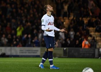 أسطورة بايرن ميونخ يعارض قدوم كريستيان إريكسن