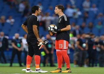 تقارير يوفنتوس يقترب من تجديد عقد تشيزني حتى 2024