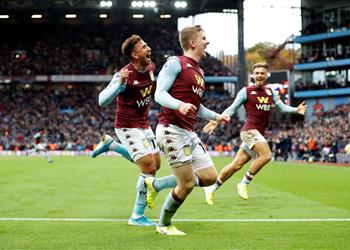 تريزيجيه يعلق على فوز أستون فيلا أمام برايتون في الدوري الإنجليزي