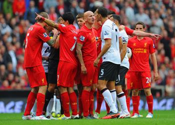 فيردناند يساند مانشستر يونايتد برسالة تحفيزية للاعبين قبل مواجهة ليفربول