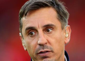 نيفيل ساخر ا من تقنية الفيديو استعنا بها في البريميرليج لمساعدة مانشستر يونايتد على الفوز أمام ليفربول