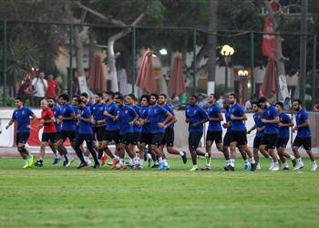 مران الأهلي فايلر يخصص فقرة للتدريب على الكرات العرضية وغياب عاشور وتأهيل المصابين