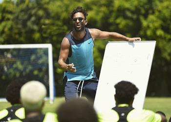 ميدو يمنح لاعبي المقاصة راحة بعد مباراة وادي دجلة