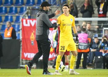 حارس جينك ليفربول أقوى فريق واجهته وأداؤنا يتحسن في دوري أبطال أوروبا