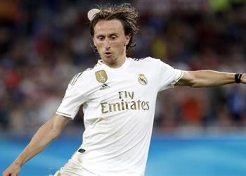 فالفيردي يزيح لوكا مودريتش من تشكيلة زيدان الأساسية