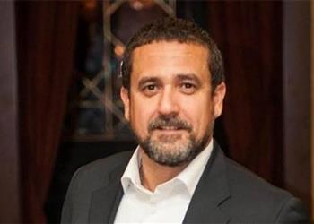 نادر شوقي يرشح الأهلي وبيراميدز للتتويج بالدوري ويستبعد الزمالك من المنافسة