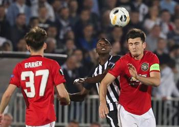 بالفيديو هاري ماجوير يعلق على تصرفه الكوميدي بمباراة مانشستر يونايتد وبارتيزان بلجراد