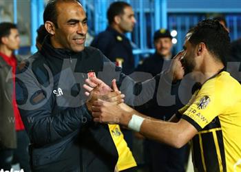 عبد الحفيظ عن أزمة مباراة الأهلي والزمالك لا نستخدم سياسة لي الذراع والأولوية لمصر