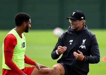 لتعويض ماتيب في دفاع ليفربول كلوب يفضل جوميز على لوفرين أمام توتنهام