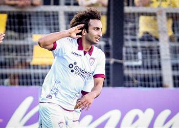 بالفيديو وردة يسجل ويصنع ويقود لاريسا لفوزا هاما على باناثينيكوس بالدوري اليوناني