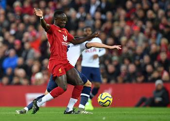 ساديو ماني نستحق الفوز أمام توتنهام بعد ركلة جزاء واضحة والحديث عن لقب البريميرليج أمر سابق لأوانه