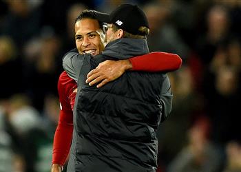 فان دايك حارس توتنهام رائع وفوز ليفربول مستحق