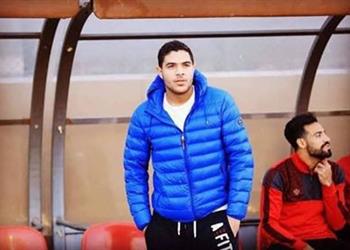 الأهلي يصعد حارس ا جديد ا في المران الجماعي