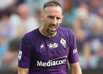 رسمي ا الاتحاد الإيطالي يقرر معاقبة ريبيري بعد اعتداءه على الحكم المساعد أمام لاتسيو