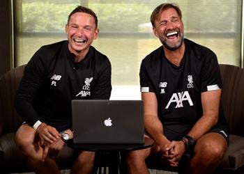 مساعد كلوب يكشف عن صفقة الموسم ويرفض التعليق على واقعة تشاكا