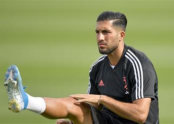 بايرن ميونخ وباريس سان جيرمان يتنافسان على إيمري تشان