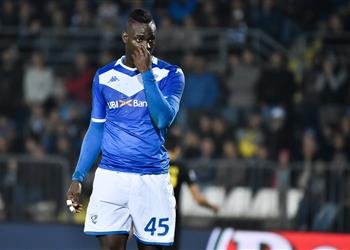 بالوتيلي يواجه خطر العقوبة بسبب فعل لا أخلاقي تجاه جماهير إنتر ميلان