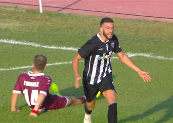 بدون عمرو وردة بالصور لاريسا يخسر أمام كالاماتا بثلاثية نظيفة في كأس اليونان