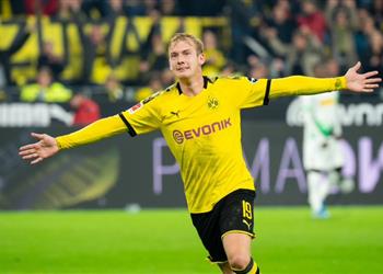 بالفيديو بوروسيا دورتموند يقصي جلادباخ من كأس المانيا بسيناريو درامي