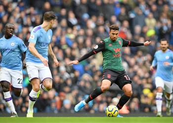 قبل مباراة أستون فيلا في البريمييرليج أسطورة آرسنال يحذر ليفربول من خطورة تريزيجيه