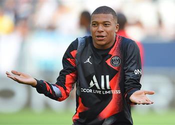 موندو ديبورتيفو برشلونة يصرف النظر عن مبابي لهذا السبب